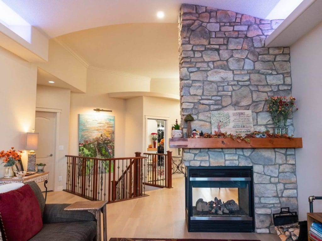 Nottingham Contact Renovations & Custom Homes