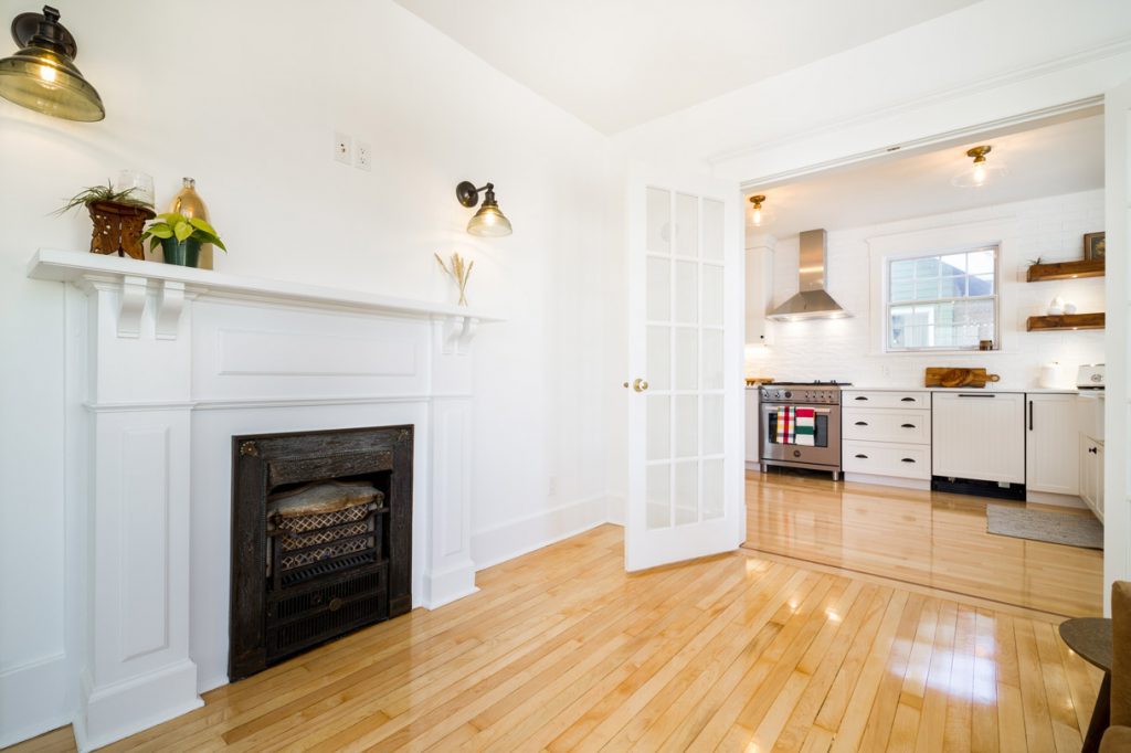 Westmount Home Renos Edmonton new Living room renovation