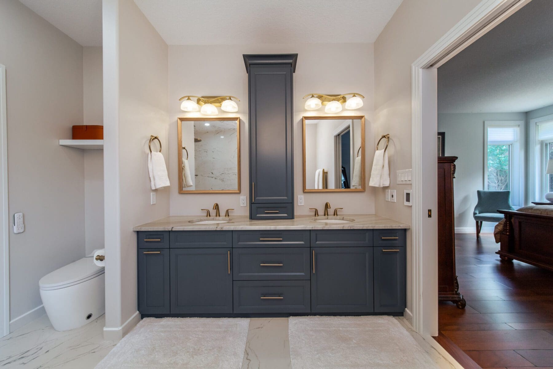 double vanity, Luxurious En Suite Bathroom Inspiration, Contact Renovations blog