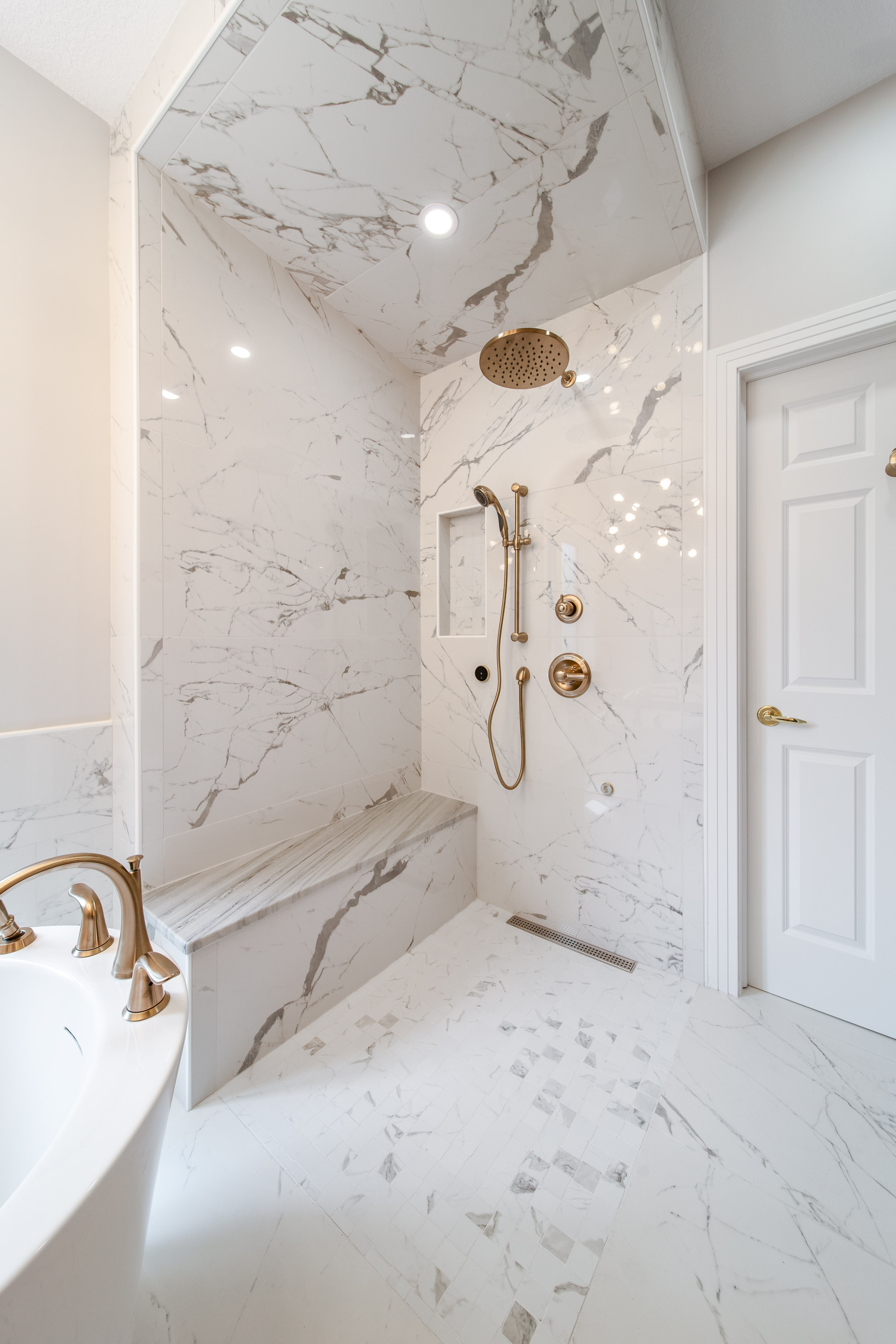 curbless shower, Luxurious En Suite Bathroom Inspiration, Contact Renovations blog
