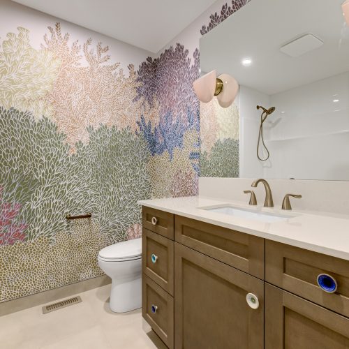 beautiful bathroom renovation in steinhauer edmonton