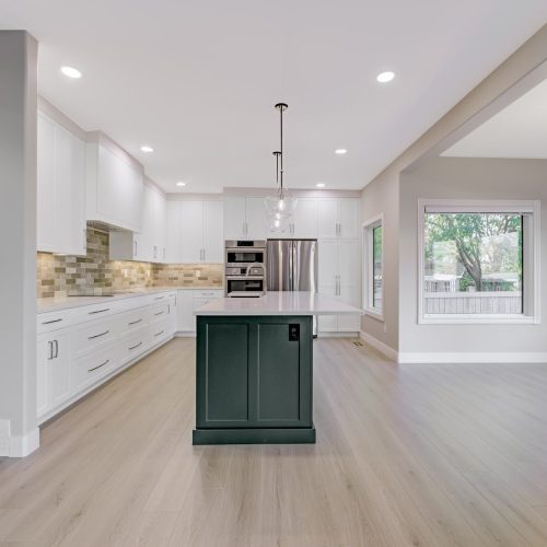 840 Twin Brooks Close-7