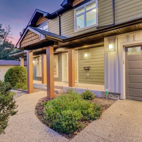 Brander-Gardens-Blur-7-min