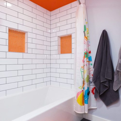rio terrace bathroom subway tile edmonton